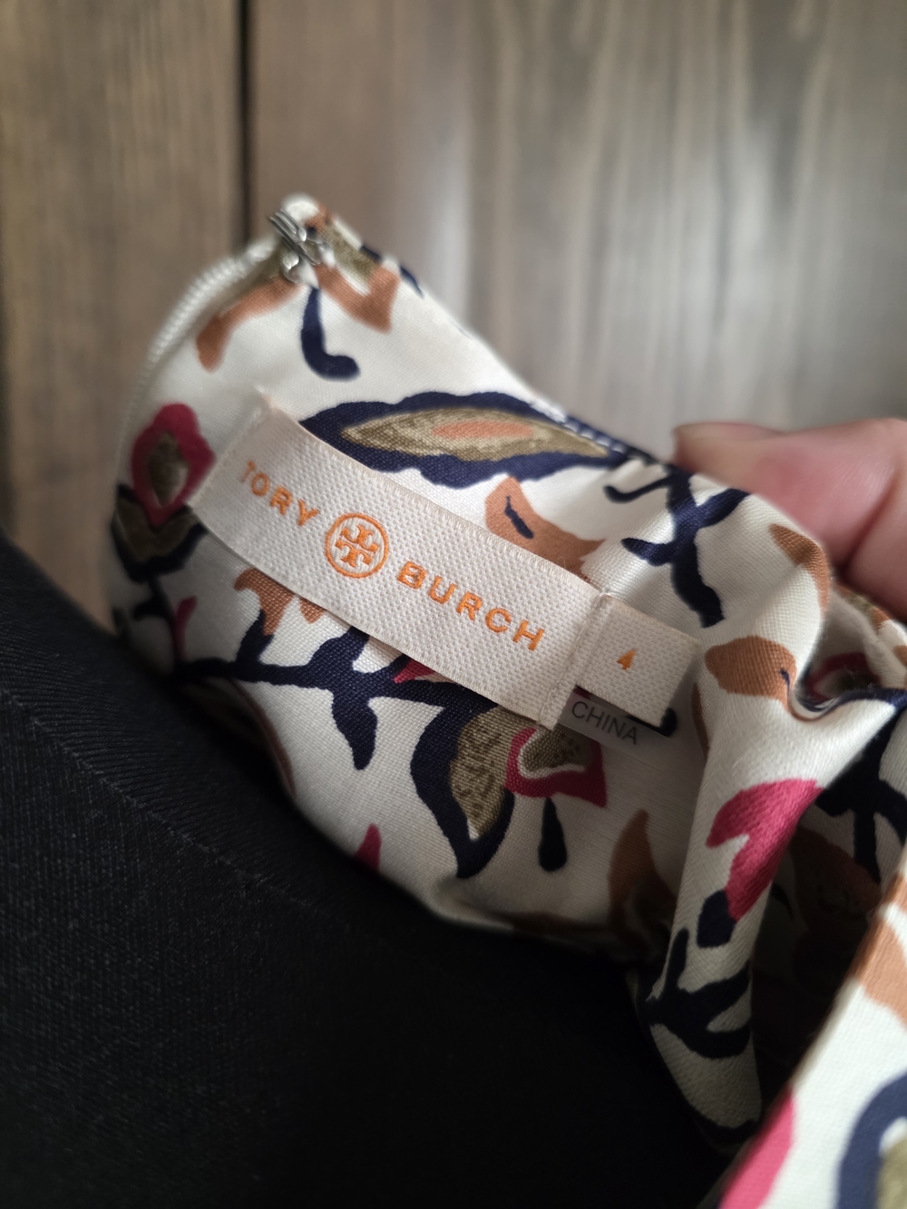 Tory Burch Cream Floral Sleeveless Dress - Picture 3 of 5